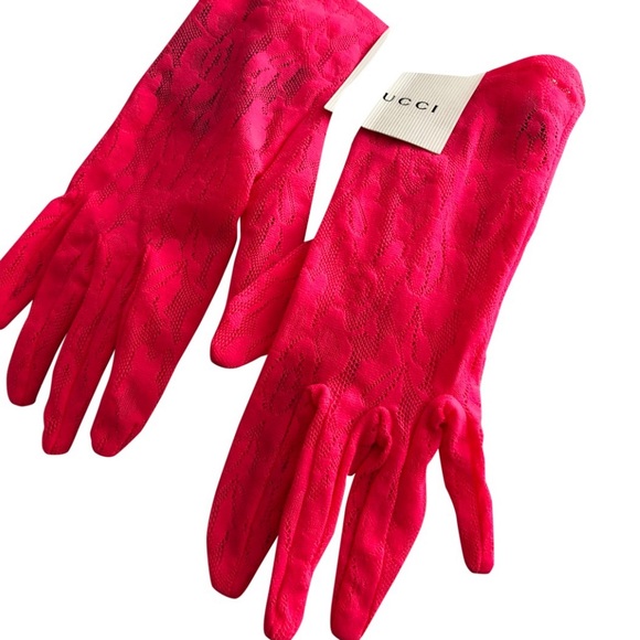NWT lace Gucci gloves size M international - Picture 1 of 6